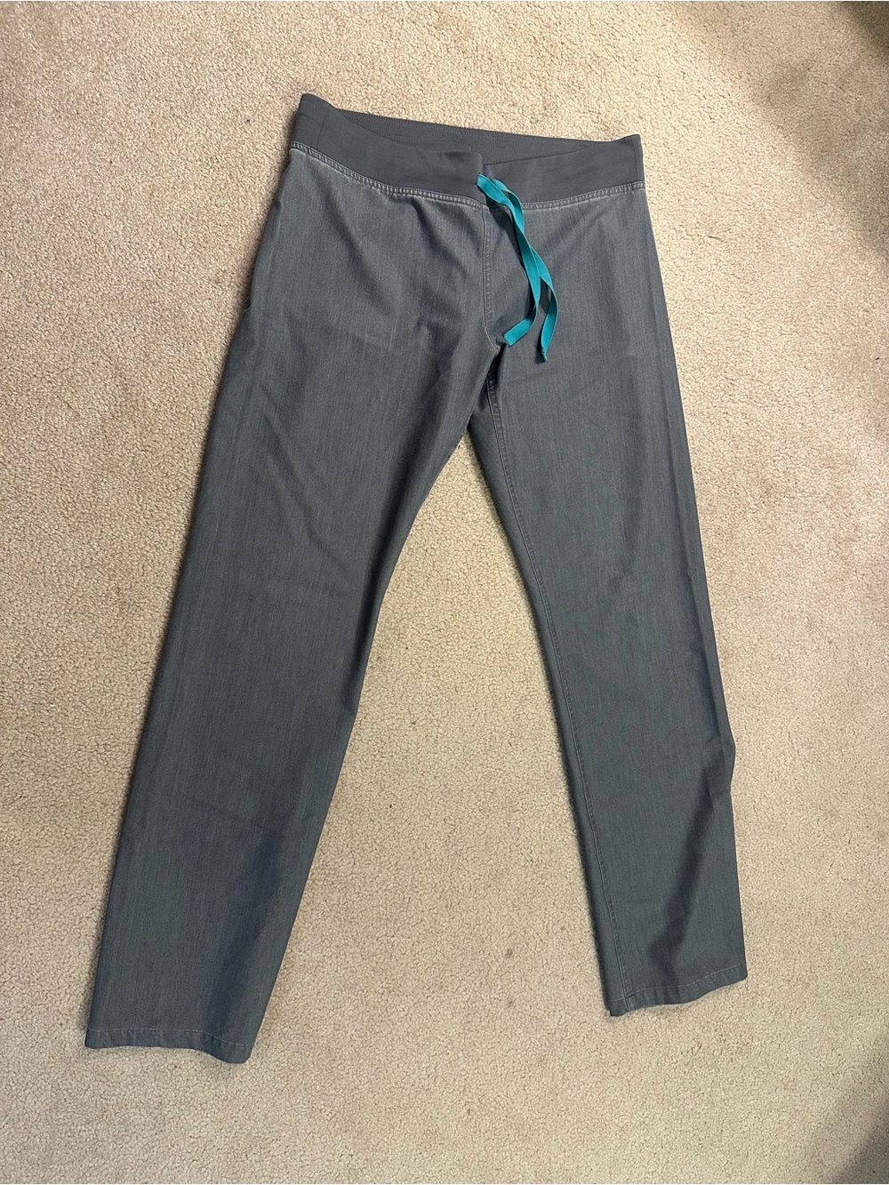 Figs Small Tall Gray Scrub Pant with Teal Drawstring